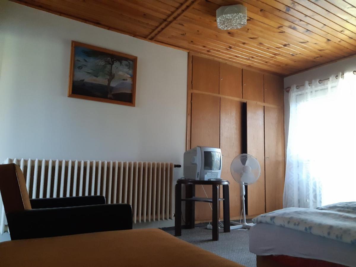 Toldi Apartman 호텔 케츨리 외부 사진